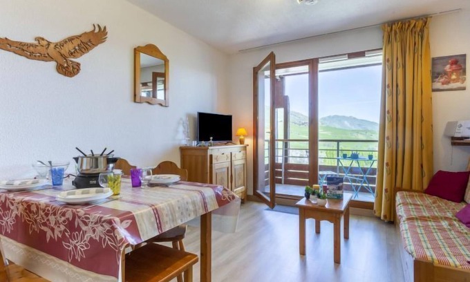 Villarembert Apartment | Bâtiment B by Interhome