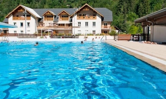 Oz House | Bâtisse d'Étienne village center Demeure Dauphinoise near Eau d'Olle Express