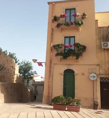 Salemi Bed & Breakfast | B&B Al Castello