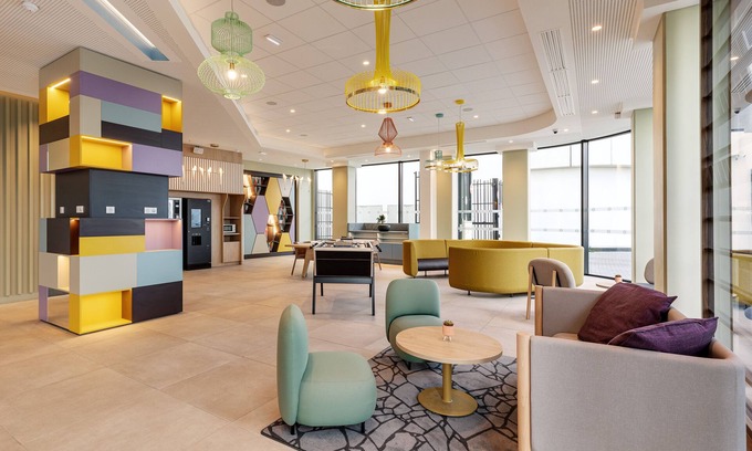 Faubourg de Bethune Hotel | B&B HOTEL Lille Lillenium Eurasanté