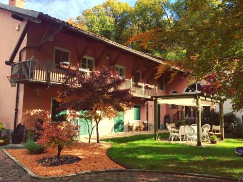 Manta Bed & Breakfast | B&B Il Castello del Ghiro RENT E-BIKE