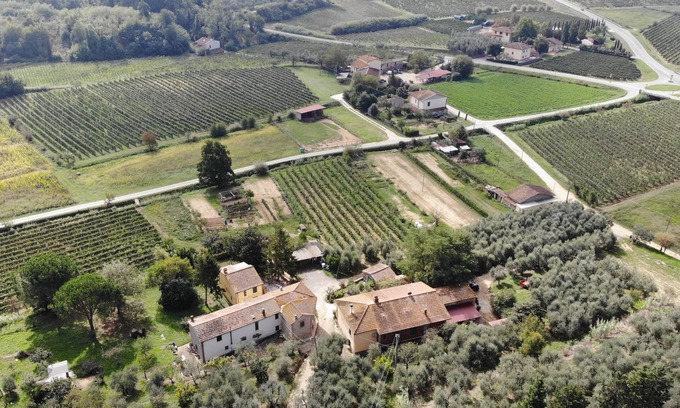 Vinci House | B&B IL PIASTRINO IN VINCI, IN THE HEART OF TUSCANY