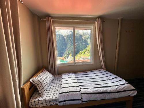 Namche Bazaar Bed & Breakfast | B&B Managed by Pan Asia Namche
