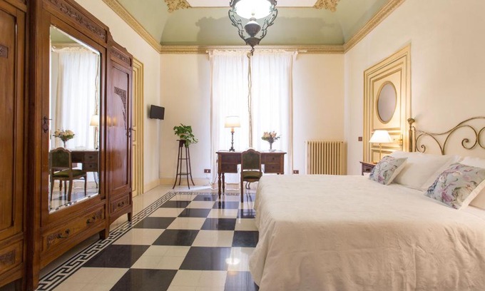 Kalsa Bed & Breakfast | B&B Porta Carolina