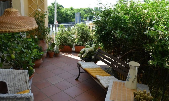Viagrande Bed & Breakfast | B&B Velardi