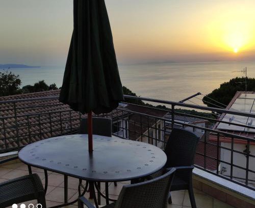 Palmi Bed & Breakfast | B&B Vista Mare "Terrazzo"