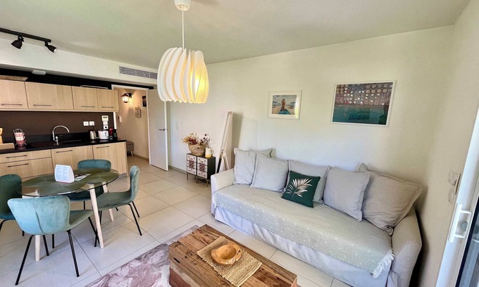 California - Pezou Apartment | B035 Magnifique appartement neuf proche centre