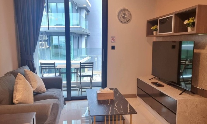 Ao Nang Apartment | B505-Top Floor Pool View 1 Bedroom 300m Walk To Ao Nang Beach
