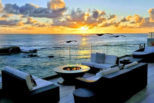 La Jolla House | B5320 Sea Glass La Jolla
