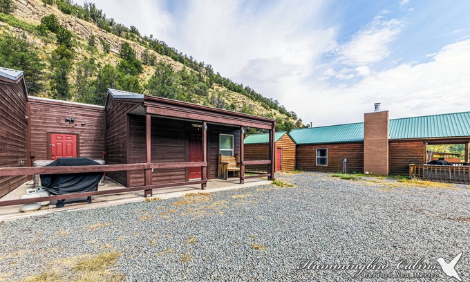 Ruidoso House | Baby Bungalow with Hot Tub and Pet Friendly!