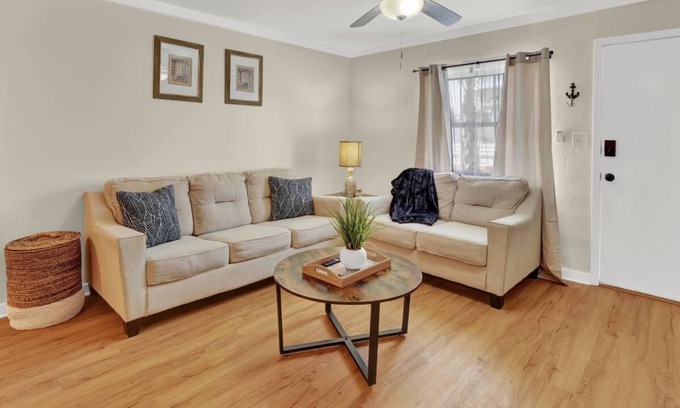 Bahama Beach Apartment | Bahama Breeze | Cozy 1BR |Open Thunder Beach