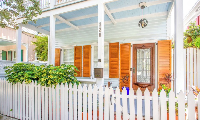 Historic Seaport House | Bahari House | Key West Home w/Balcony, & Steps to Ocean & Bars