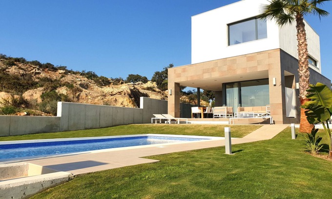 Manilva Villa | Bahia de las Rocas 2260