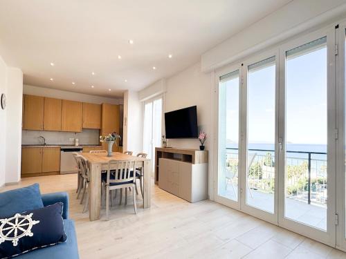 Laigueglia Apartment | Baia del Sole - Laigueglia - Suite Vista Mare