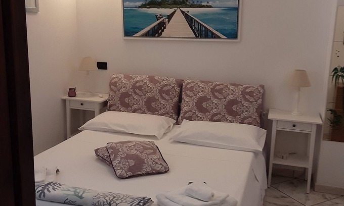 Marina Di Camerota Apartment | BAIA-LUNA APARTMENTS. room. 2