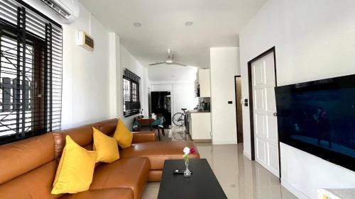 Kathu House | Baiyok 10 - Single Home with 2 bedrooms plus 2 bathrooms Near Kathu Waterfall