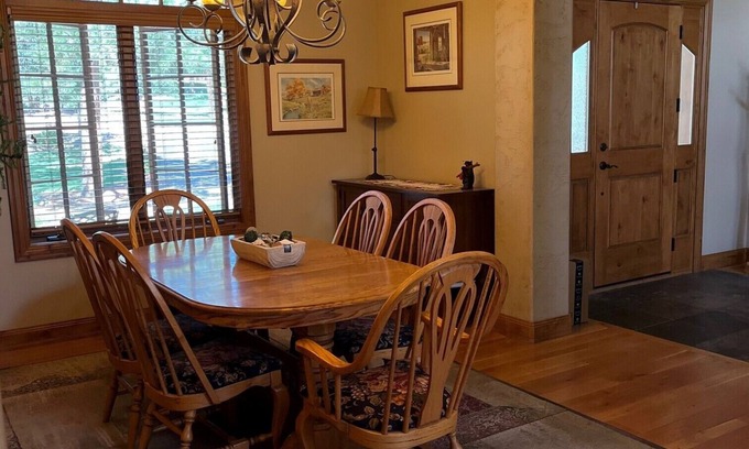 Colorado Springs House | Bakers Dozen Family-Sized Home close to Academy