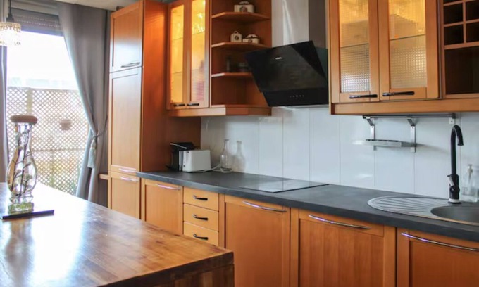 Silly-Gallieni Apartment | Balcony, 2 Rooms, View of Eiffel Tower, 60m²
