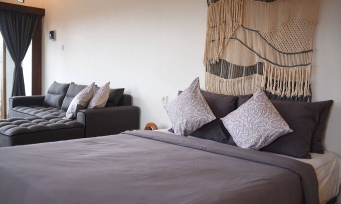 Babakan Apartment | Bali Slow Living at Navee Stay - Your Sunny Sanctuary in Canggu