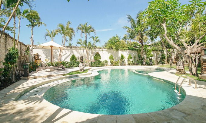 Legian Villa | Balinese private villa with swimming pool at Legian area