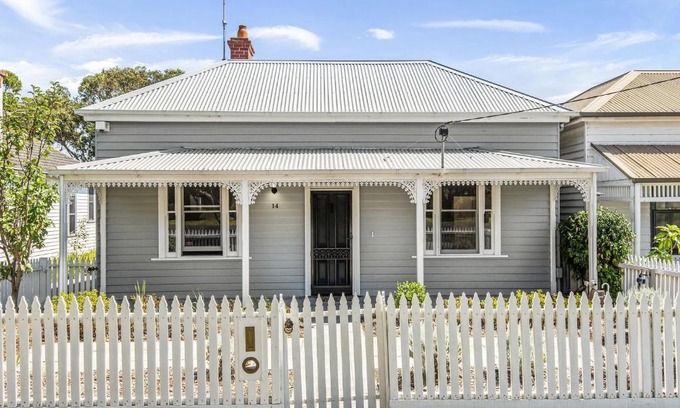Queenscliff House | Ballark