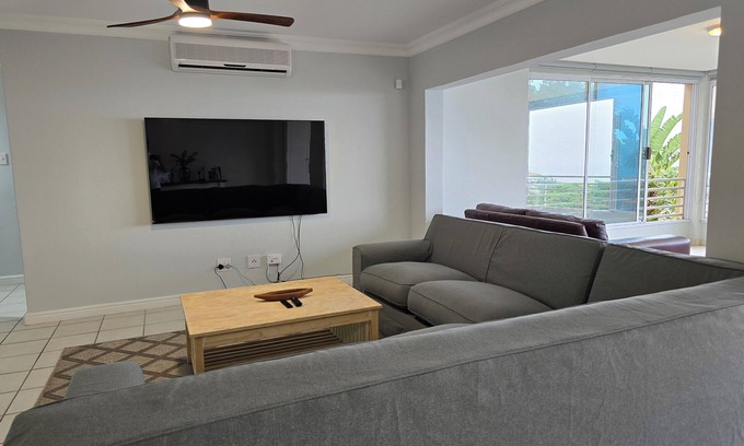 Ballito Apartment | Ballito Sea Views @ 22 Malibu