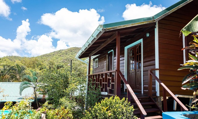 Marigot Bay House | Bangalow in Marigot bay 2 minutes walk to the beach
