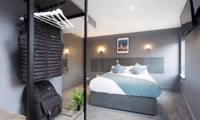 Belfast Central District Hotel | Bank Square Town House
