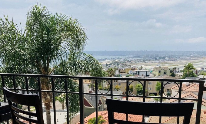 Bankers Hill Condo | Bankers Hill Penthouse with Million Dollar Views!