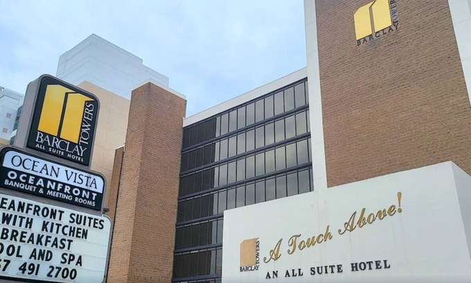 Northeast Virginia Beach Resort | Barclay Towers featuring a beautiful beach front view