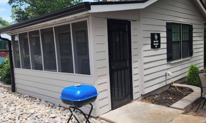 Mountain Home Cabin | Barefoot Bungalow at Fish & Fiddle Family Resort & Extended Stay