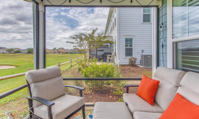 North Myrtle Beach House | Barefoot Resort Golf Getaway: Pool + Beach Shuttle