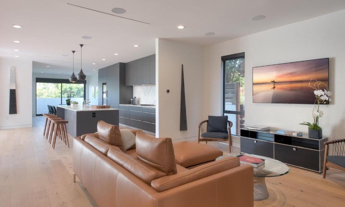 Venice House | Barnard Treat