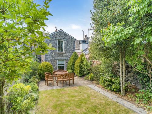 Cartmel House | Barngarth