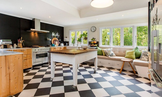 Somers House | BARRIMA - SOMERS BEACH