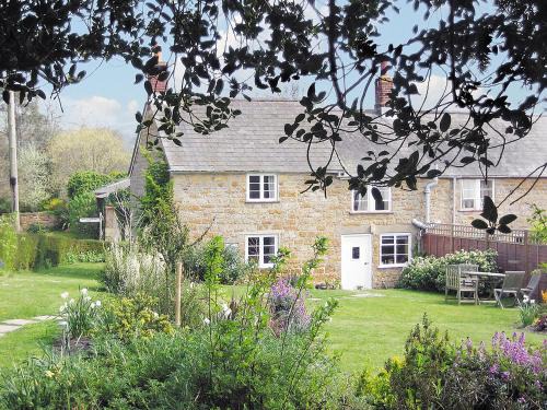 Chideock House | Barters Cottage