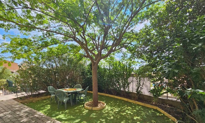 Velaux House | Bas de Villa "les Cigales" Avec Piscine Privée