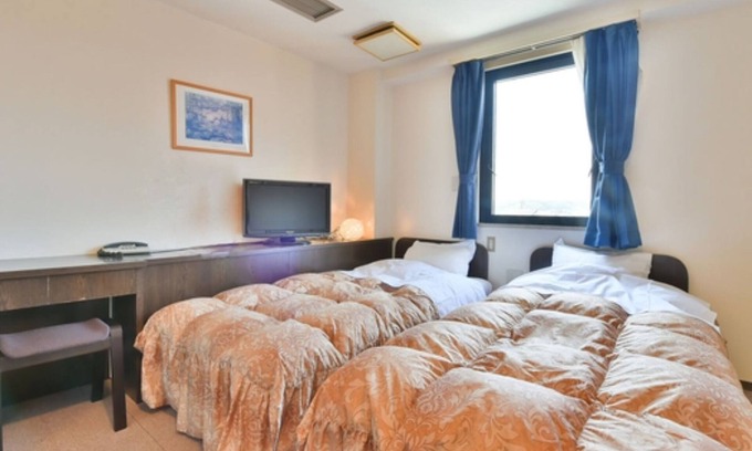 Suzuka Hotel | Basic Plan Room only Nonsmoking Twin Room/Suzuka Mie