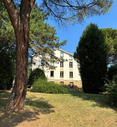 San Lazzaro di Savena Bed & Breakfast | BASISA Bed&Breakfast