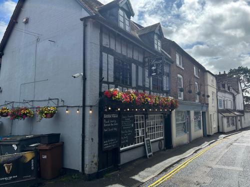 Bridgnorth Hotel | Bassa Villa