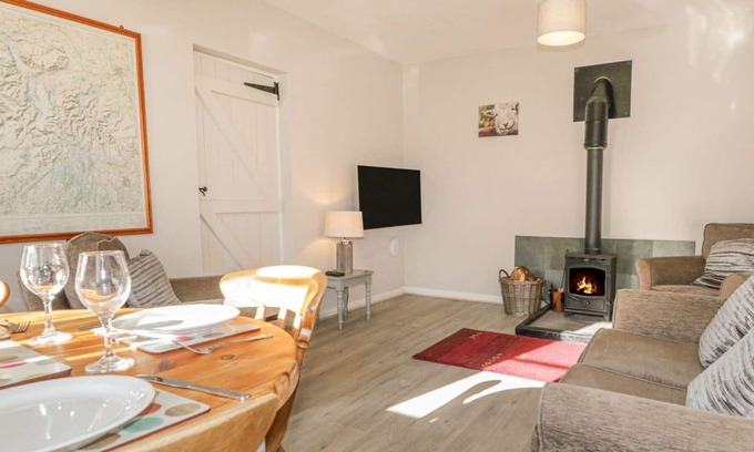 Near Sawrey Cottage | Bassenthwaite - Two Bedroom Cottage, Sleeps 4