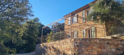 Salernes House | Bastidon masdemoiselle