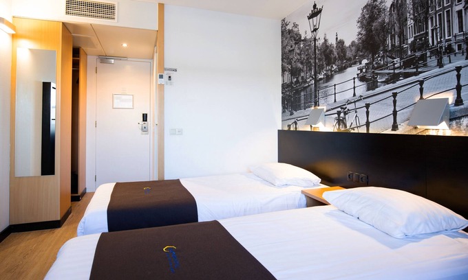 Hoofddorp Hotel | Bastion Hotel Amsterdam Airport