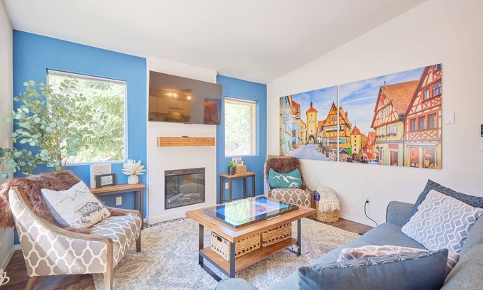 Downtown Leavenworth Condo | Bavarian Bliss - Enchanting Retreat Close to Town