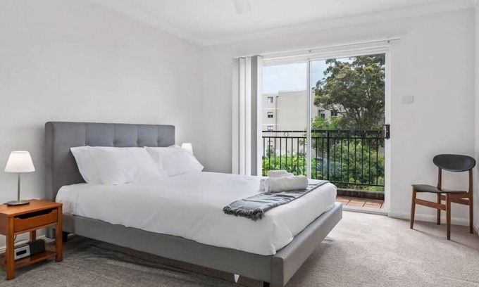 Nelson Bay Villa | Bay Bliss Coastal Villa within the CBD