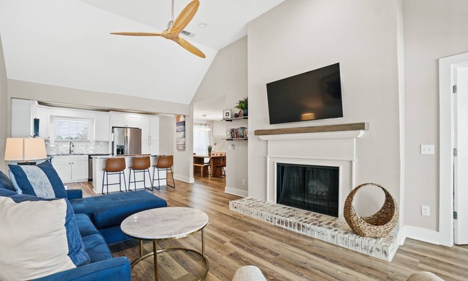 Upper Grand Lagoon House | Bay Point Villa 453 – Pet Friendly, Golf, Marina, Near Beach, Family Friendly