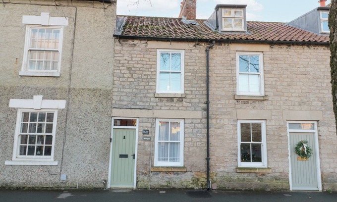 Pickering House | BAY TREE COTTAGE, family friendly, with open fire in Pickering