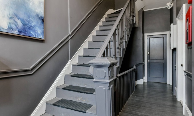 Bay Village Apartment | Bay Village Suites