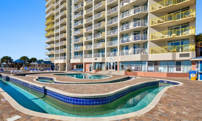 Crescent Beach Hotel | Bay Watch 0803