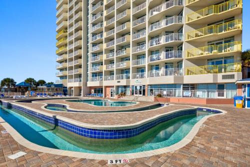 Crescent Beach Hotel | Bay Watch Resort
